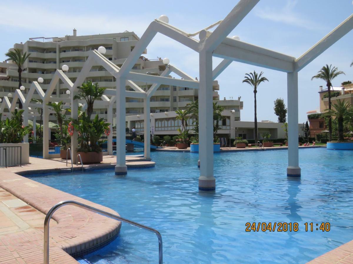 Benal Beach Apartment Benalmadena Ngoại thất bức ảnh